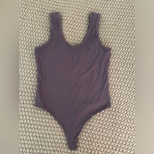 Nuuds Seamless Scoop Tank Bodysuit